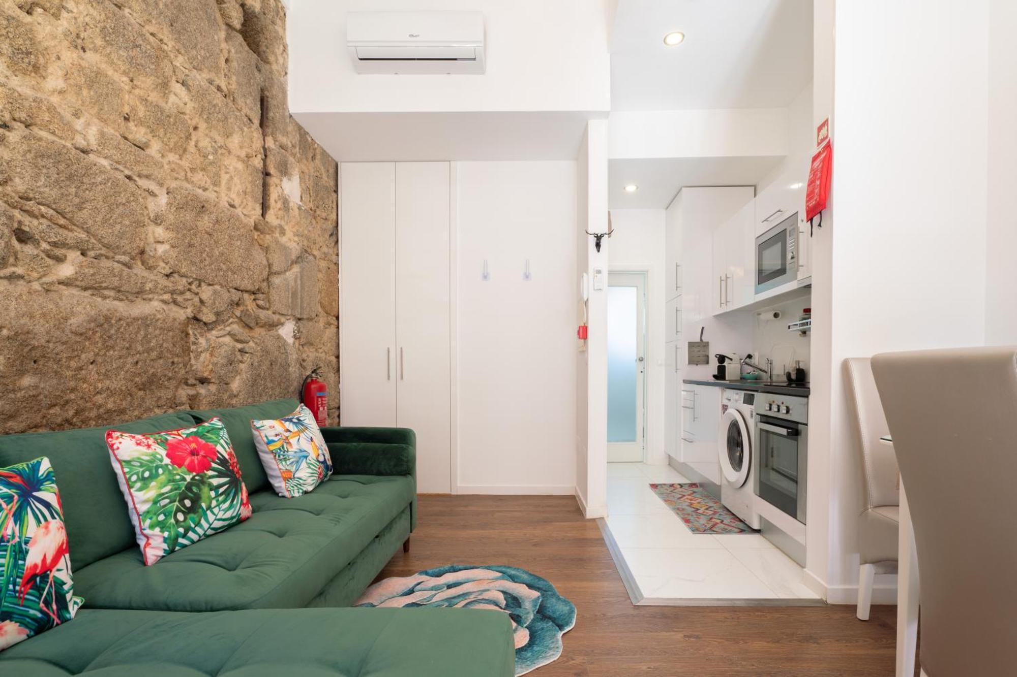 Central Cozy Stay 2 Ac Near Metro 波尔图 外观 照片