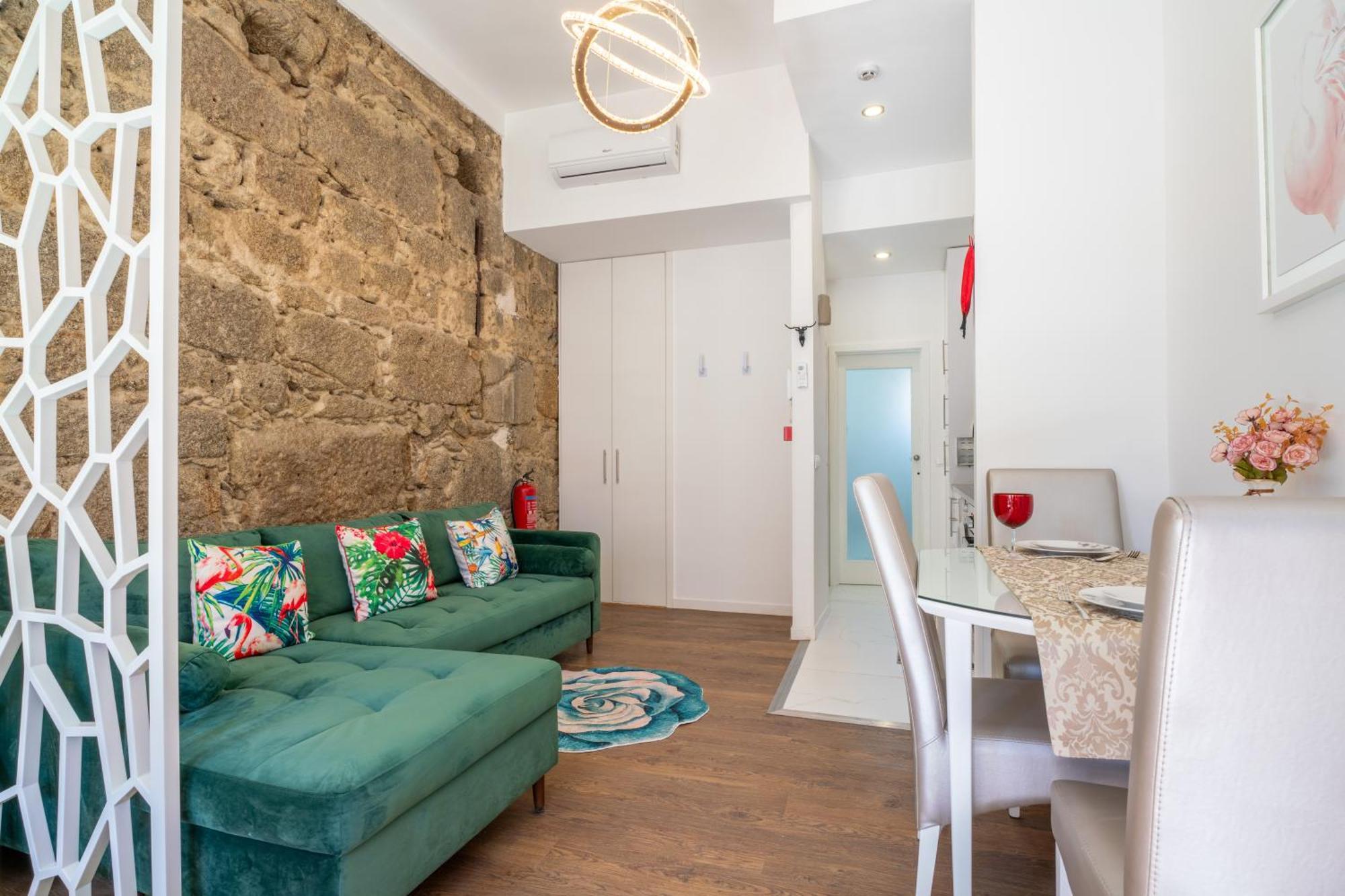Central Cozy Stay 2 Ac Near Metro 波尔图 外观 照片