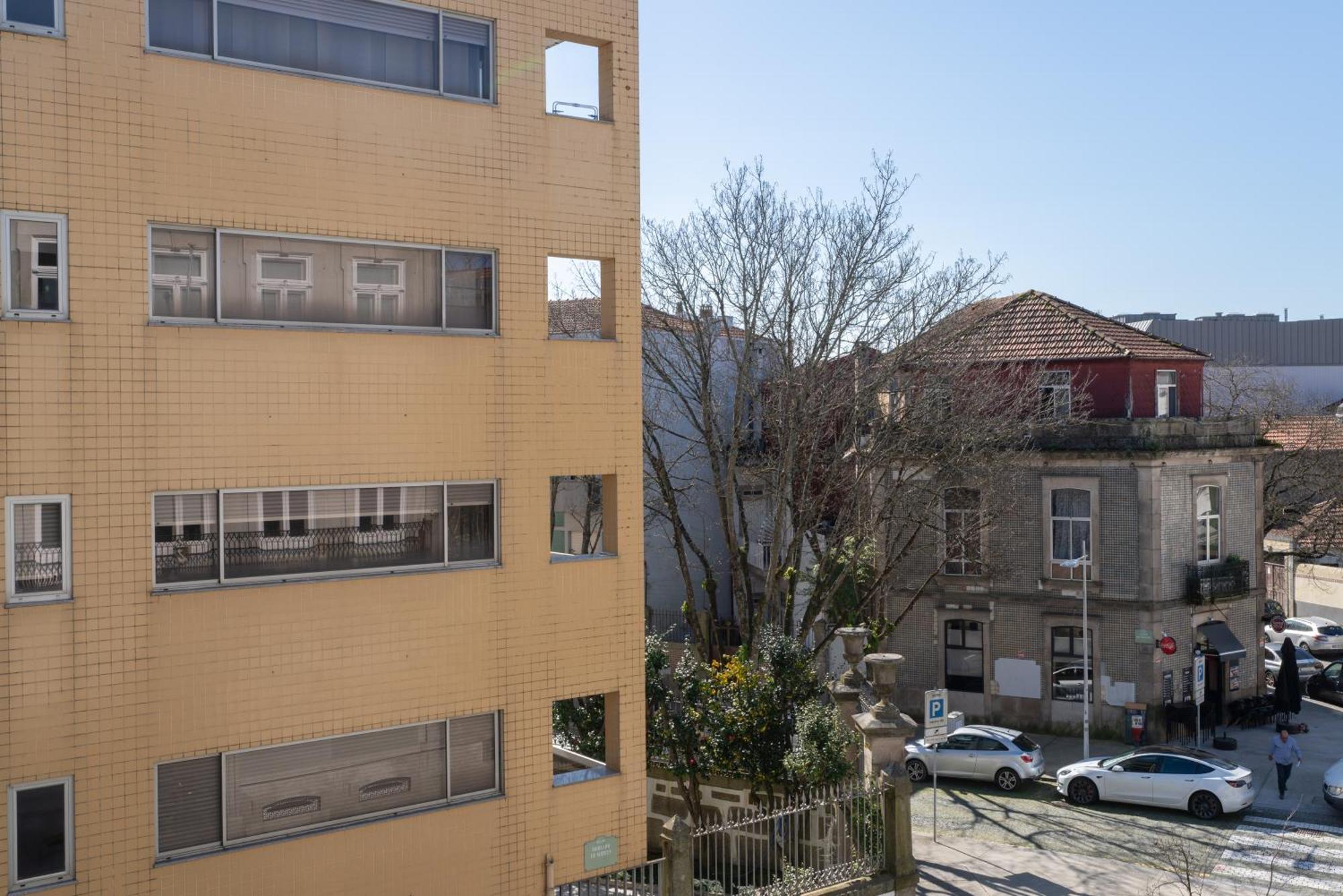 Central Cozy Stay 2 Ac Near Metro 波尔图 外观 照片