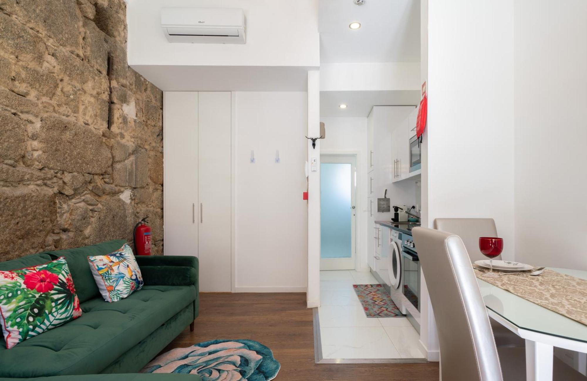Central Cozy Stay 2 Ac Near Metro 波尔图 外观 照片